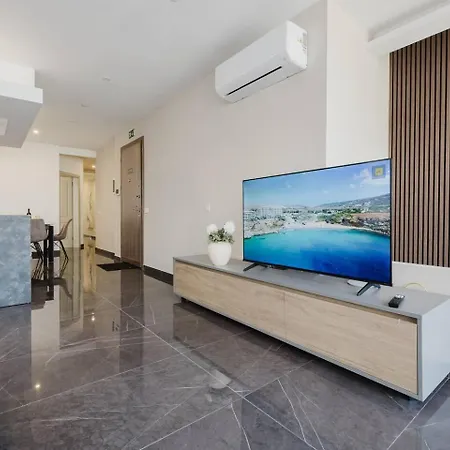 Clover Leaf B 09 By Homely Malta! St. Paul's Bay
