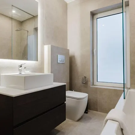 Clover Leaf B 09 By Homely Malta! Appartement